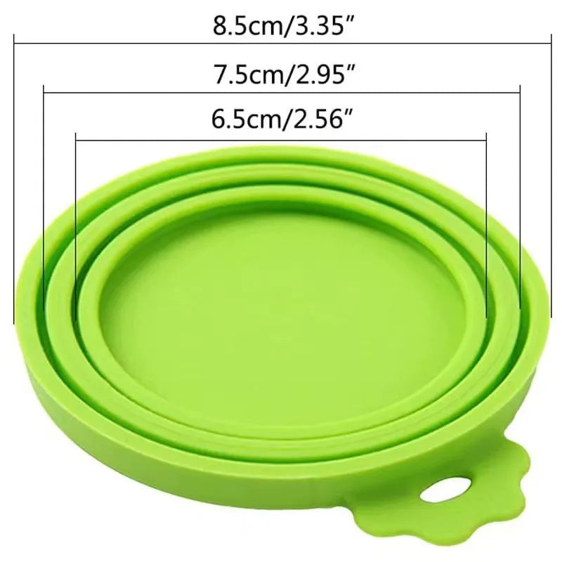A set Reusable Pet Food Can Cover and Spoon